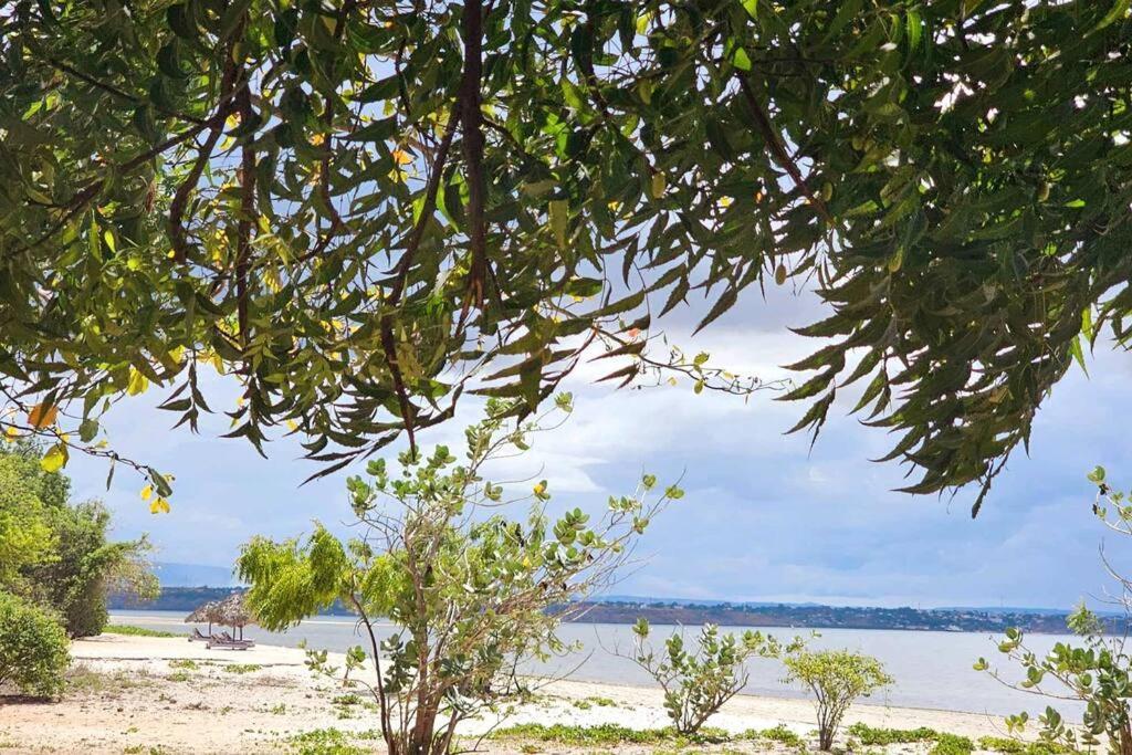 Bungalow Ramena Beach Antsiranana Andjamen Bagian luar foto